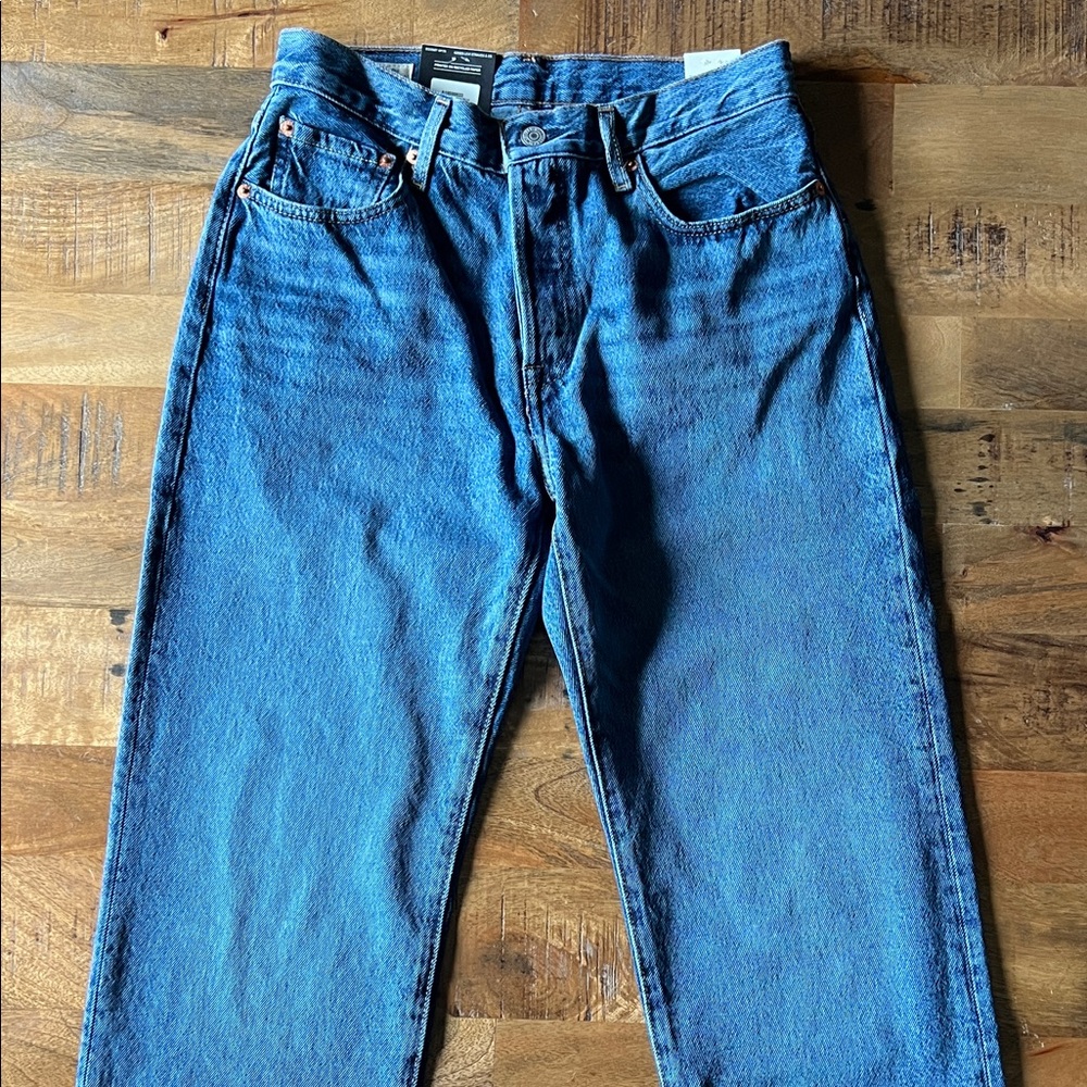 Levi’s 501 90s Jean size 27x30 - NWT